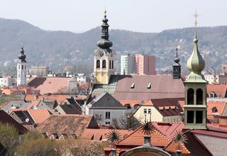 Dreifaltigkeitskirche und Mariahilferkirche