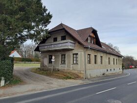 Das teilweise wieder aufgebaute Haus - 2012